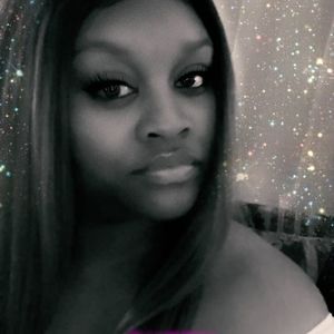 Meet your Posher, Tamela